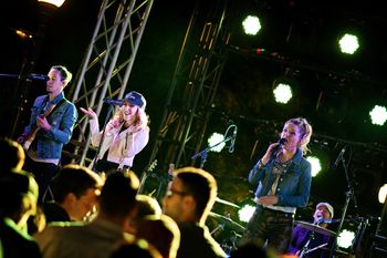 TONE CALL BAND-OUverture des terrasses de Grande-Allée, Qc, 2017 Photo: Marie-Christine Vachon
