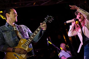 TONE CALL BAND-OUverture des terrasses de Grande-Allée, Qc, 2017 Photo: Marie-Christine Vachon
