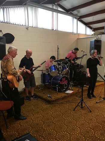Makeshift Band Coalgate
