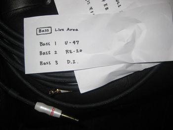 Bass mic specs
