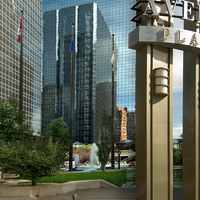 Summer Sounds at Fifth Avenue Place