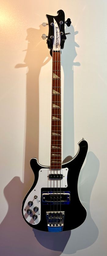 Rickenbacker 4001 purchased from Southpaw Guitars around 1999
