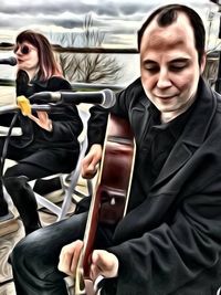 Harris&DeBray play Red Truck Beer Company!