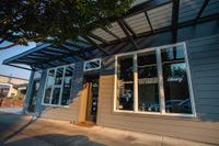 Gig Harbor's Sip and Stroll