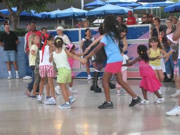 Ring Around The Rosies!
