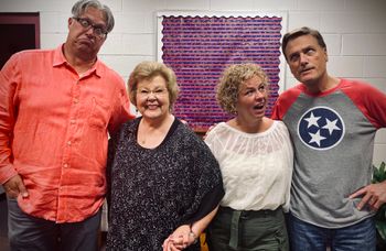 Todd Syswerda, Gloria Gaither, Becky Nordquist, Michael W Smith

