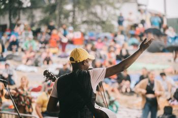 Folk On The Rocks 17 April 2022
