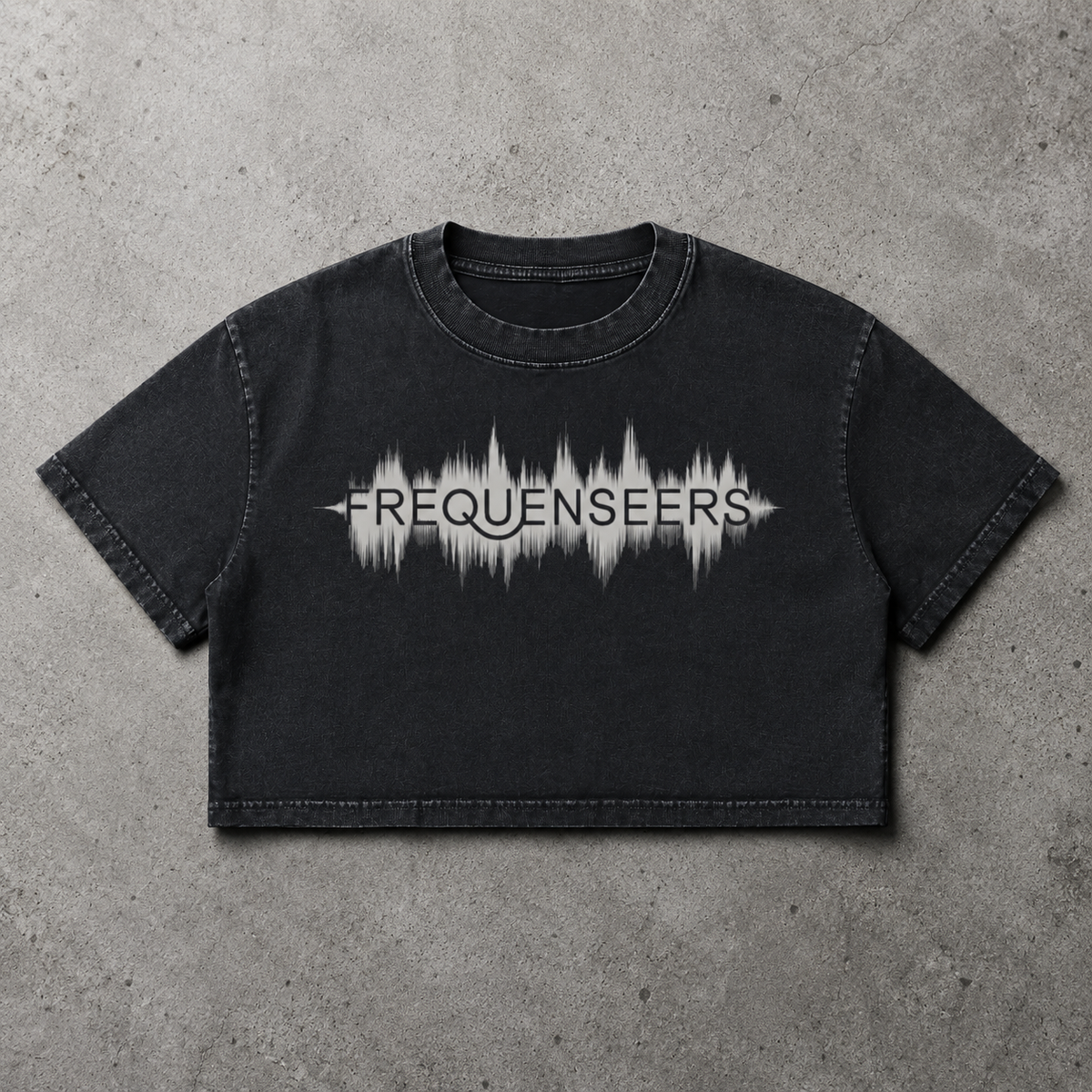 Frequenseers Logo Mineral Wash Crop T-Shirt