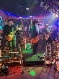 Old Man Noize @ Maple Street Tavern