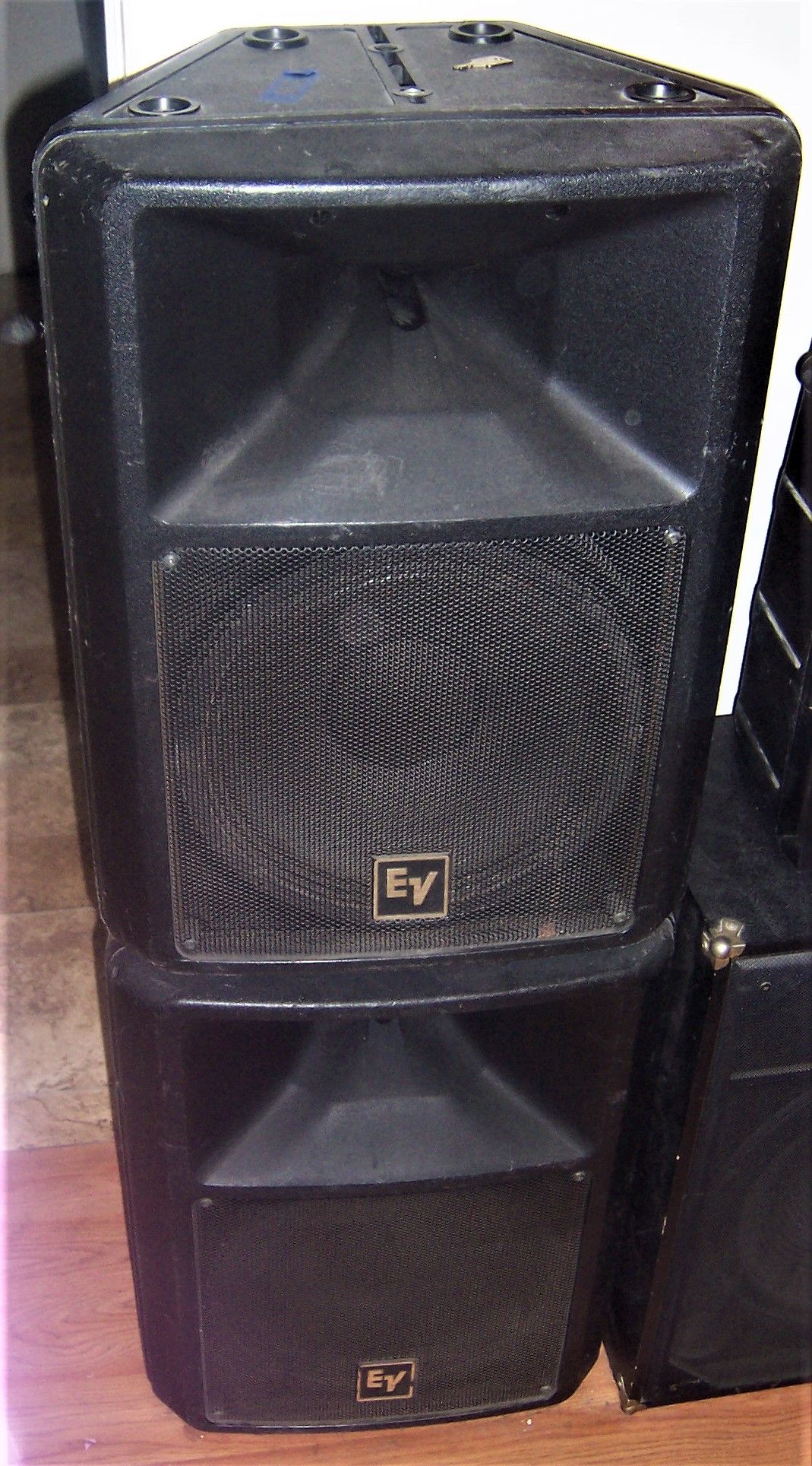 Electrovoice SX300 PA cabs