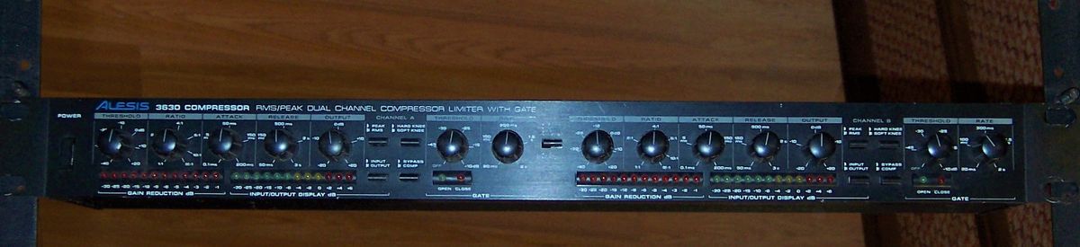  Alesis 3630 Compressor image Alesis 3630 Compressor 