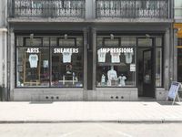 ECLECTIC STORE corner opening
