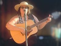 Elana Zabari at Walnut Beach 