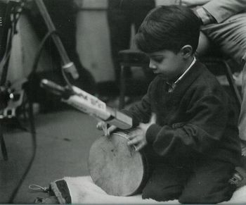 BARDIA SADEGHI - Live perform at Radio in Iran 1987
