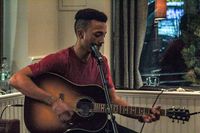 Dwayne Haggins (Solo)