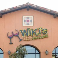 Wikis Wine Dive & Bar