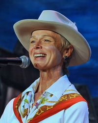 Featured Entertainer