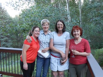 Puppy grading party.  Kari Sowinski, yours truly, Dale Michaelson, and Leeanne Jones from Australia!
