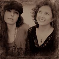 Folk Uke - outside