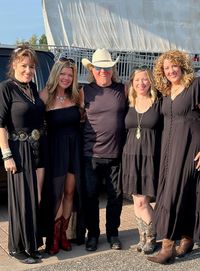 Girls Night Out @ Phipps Center for the Arts Presents