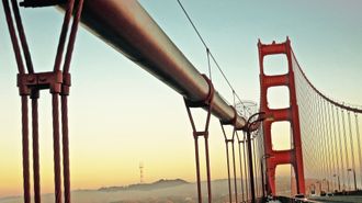 Golden Gate Bridge.