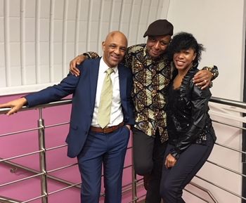 Keni Stevens & Leee e John
