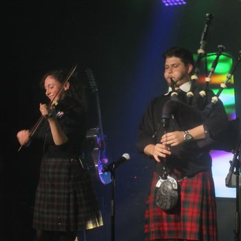Ash and Andrew during filming for the Celtic episode of "The Sounds of Canada".  Photo by Maxim Kravchinksy.

