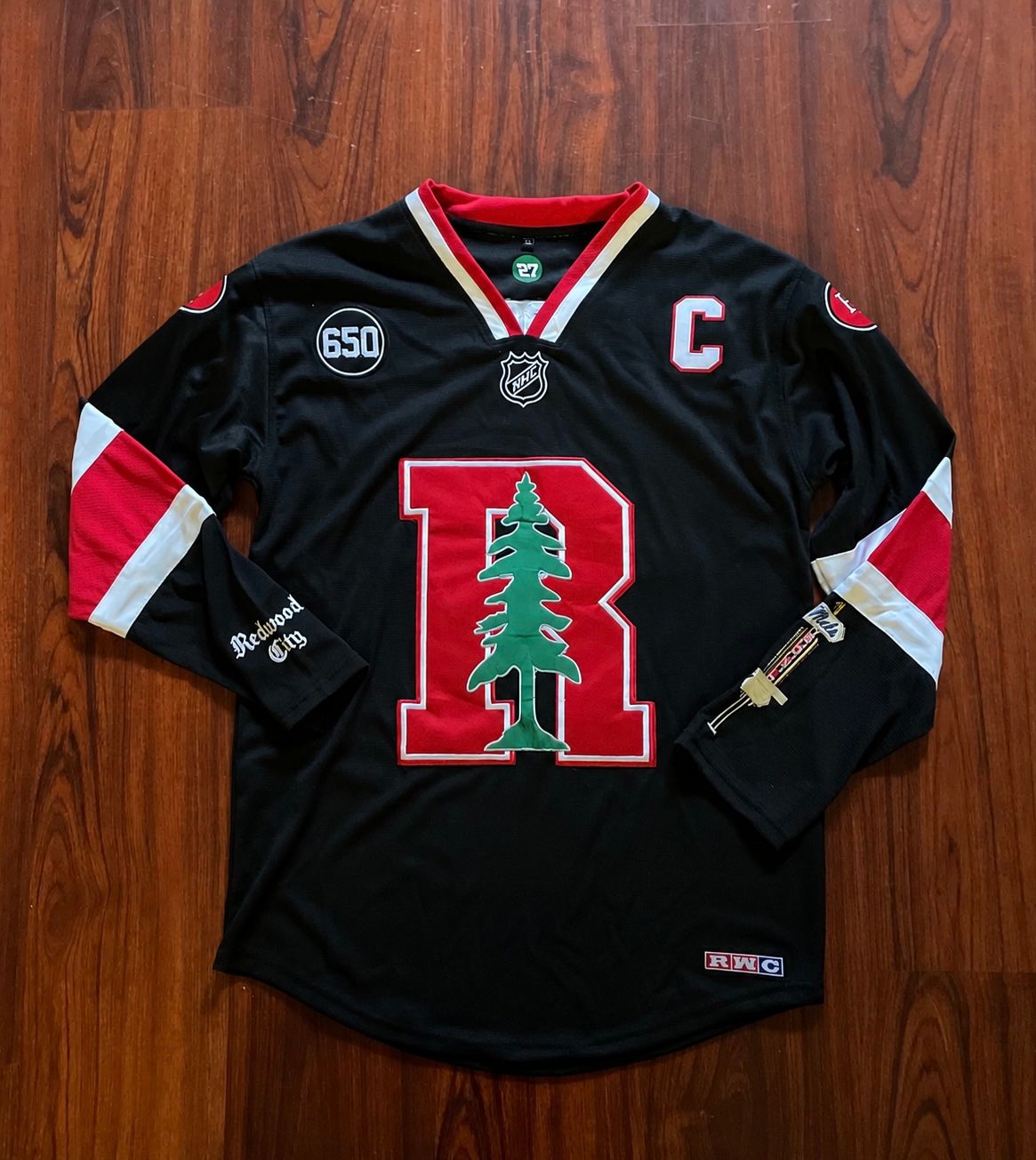 R Hockey Jersey 