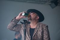 Shop Front Heroes play Rock The Castle Festival 2022