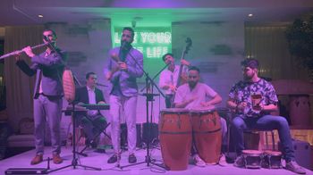 With Cuarteto Guataca at Aura Cocina, BK. From left to right: Itai Kriss, Cesar Orozco, Jeremy Bosch, Joshua Levine, & Marcos Torres, 2021.
