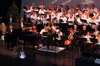 Ecumenical Choir, Orchestra and band

