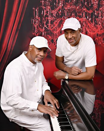 Derwin and Darwin Promo Pic
