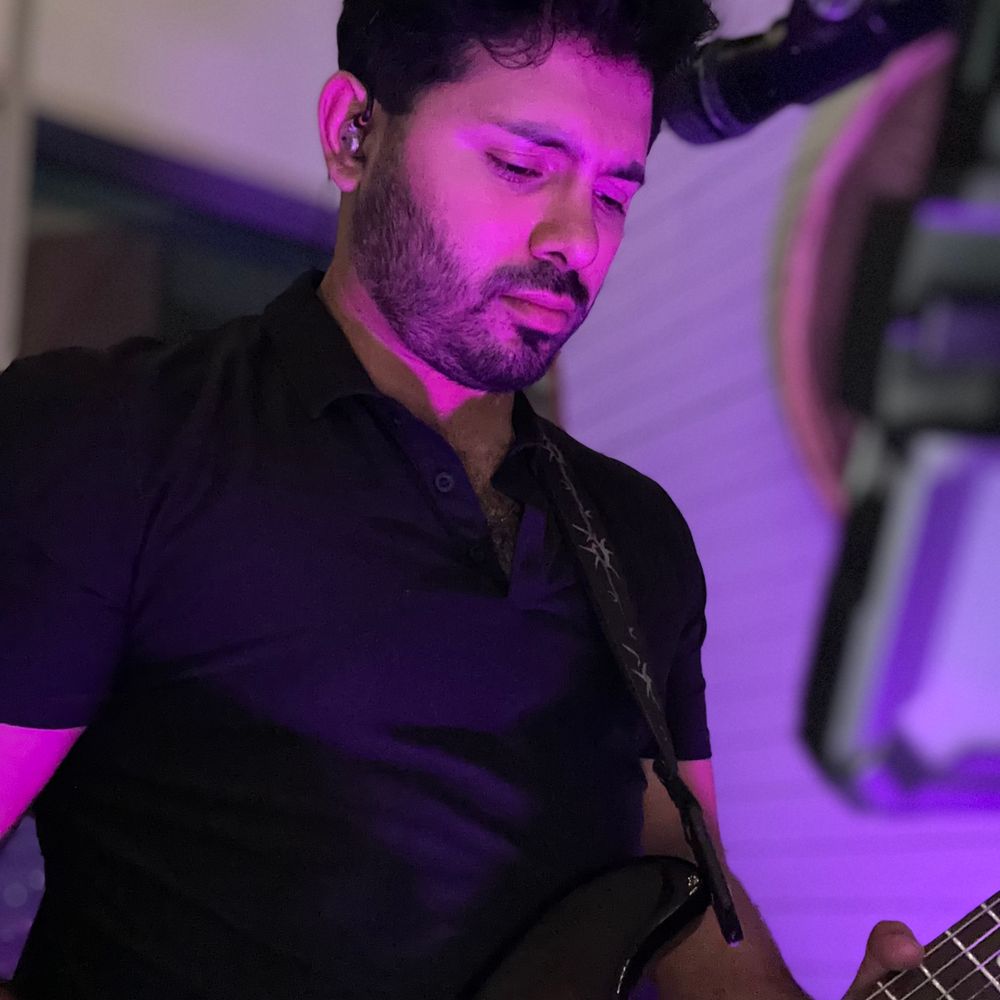 Live music at a Houston house party with Loopstation