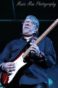 Vic Vaughan & Souled Out at Galloway Station