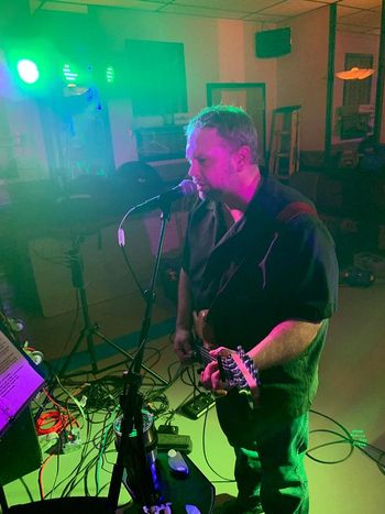 Jimmy L  singing and grinding
