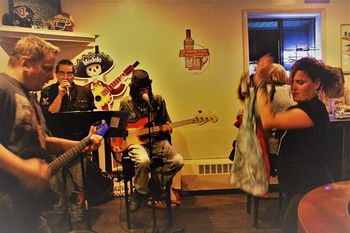 Poz's Route 1 Pub - Duff & Cash w/audience member and V on tambo
