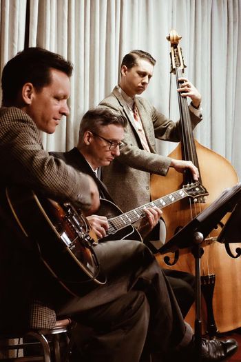 On stage in Chicago with Joel Paterson & Beau Sample
