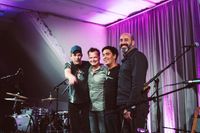 Simon Lynge & The Martial Hearts