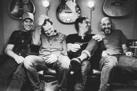 Simon Lynge & The Martial Hearts