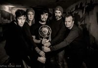 Simon Lynge & The Martial Hearts