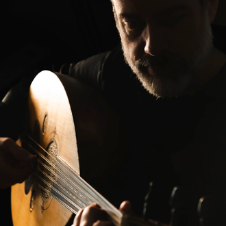 Brian Prunka - playing Arabic oud
