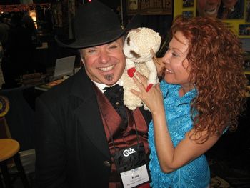 
Also represented by our agency 'Harmony Artists' is Mallory Lewis and Lamb Chop...the daughter of the legendary Shari Lewis...here Lamp Chop gives Ken a kiss! She's amazing!


