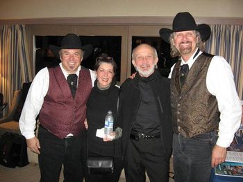 11-14-08: Scott Brownlee two original Doo-Wahs stopped by to say howdy. Visit the Rockin B Ranch Cowboy Supper Show next time you re up near Stateline Idaho
