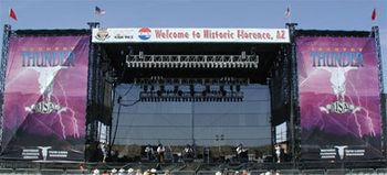 2006 - Country Thunder -
