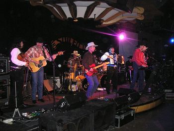 2006-The party really got fun when we combined forces and
jammed. We call this Doo-Wah Underground
