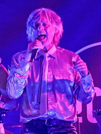 Craig Manning
Lead Vocals
