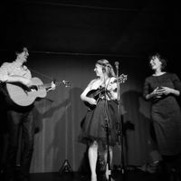 Michi, Mala & Jasmin