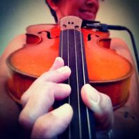 Cat Sabin live at Seven Mile Winery