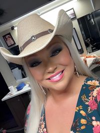 Christi Lynn