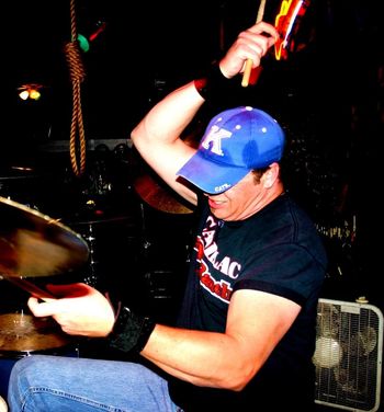 Steve Allen, hittin em hard!!

